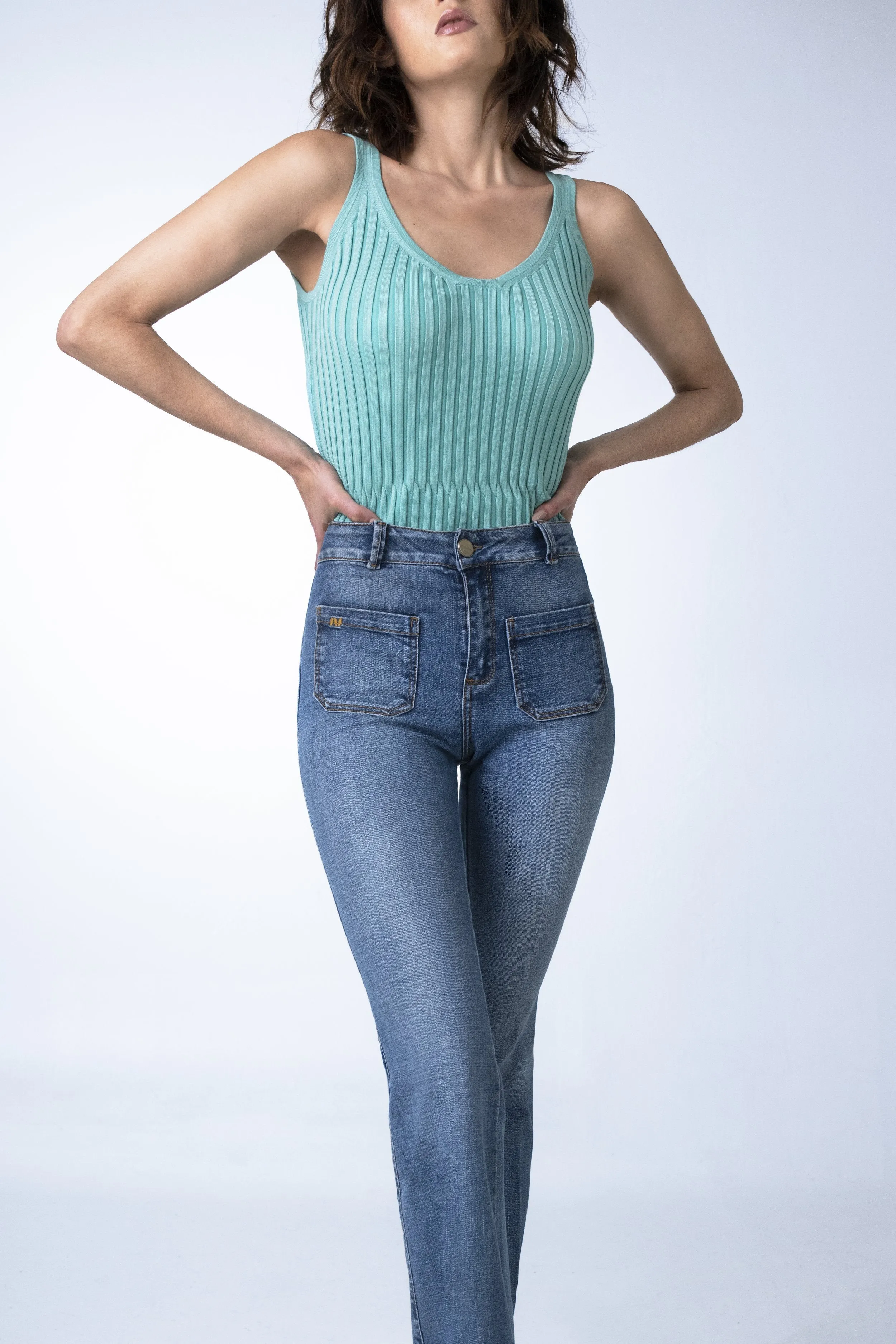 DOYENNE indigo