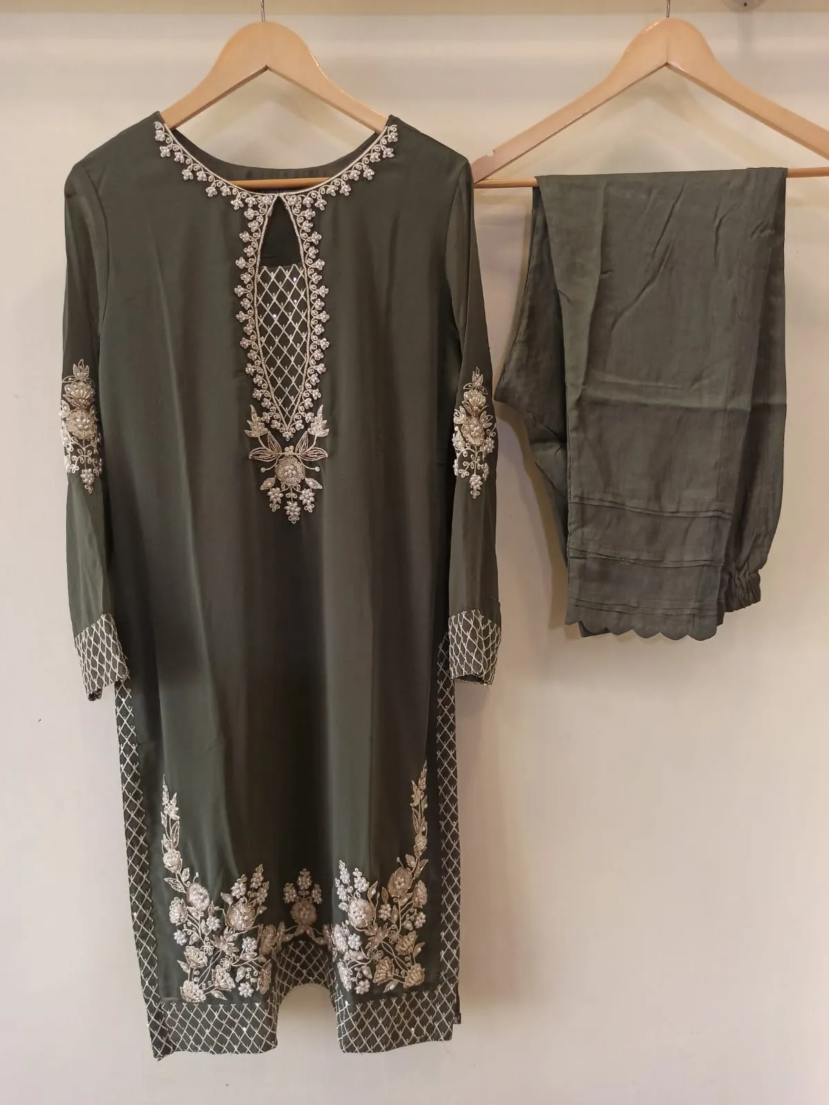 Mehendi Green Georgette Kurta Set